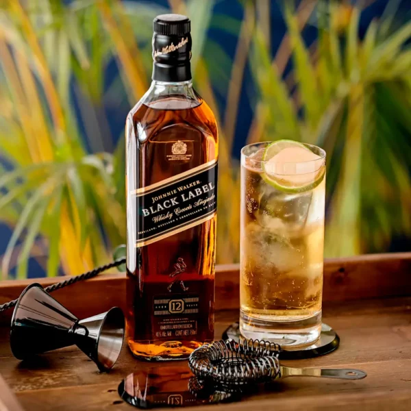 P10028_1 Whisky Johnnie Walker Black Label 1 Litro - Imagen 2